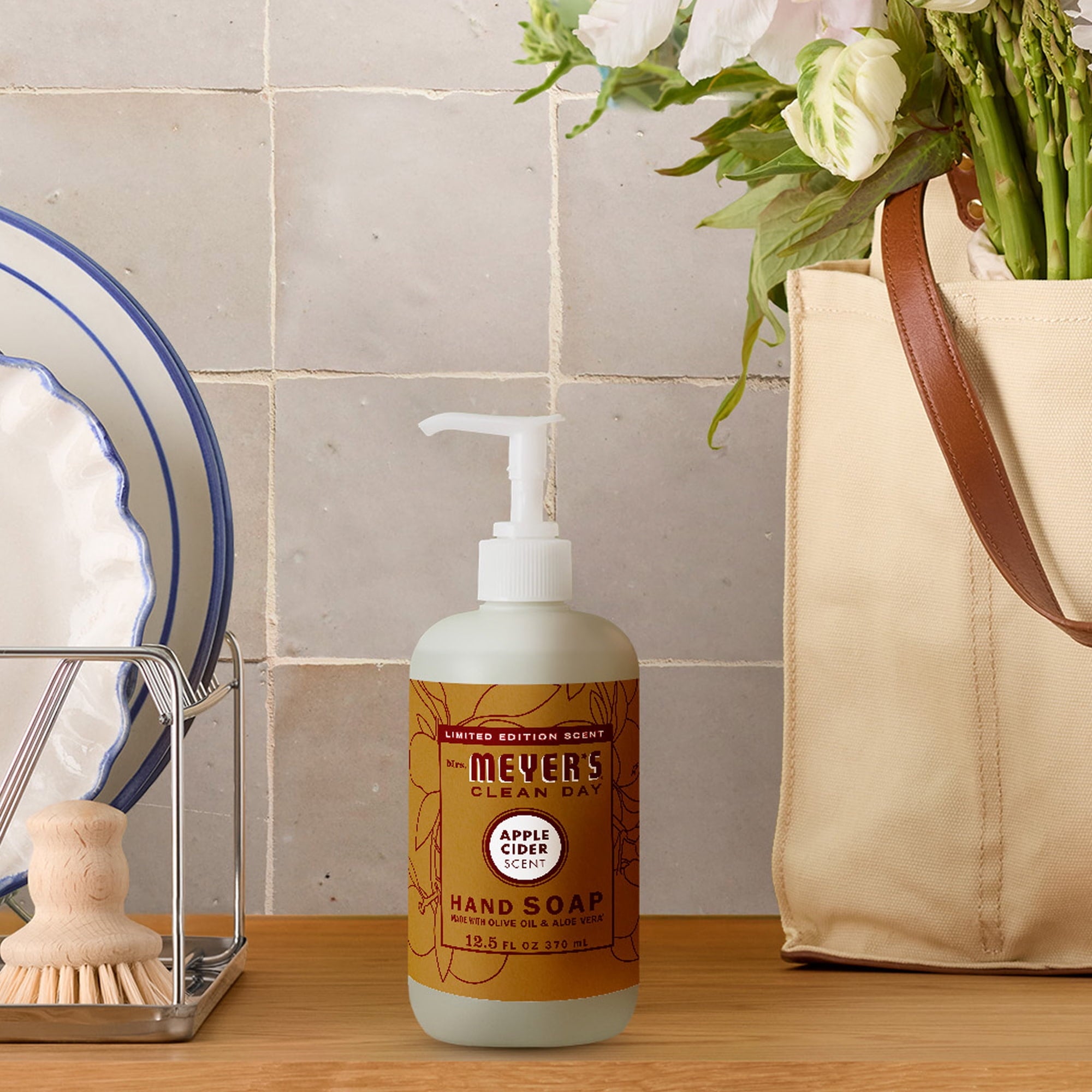 Mrs. Meyer’s Clean Day Hand Soap - Apple Cider Scent, 12.5 Fl Oz